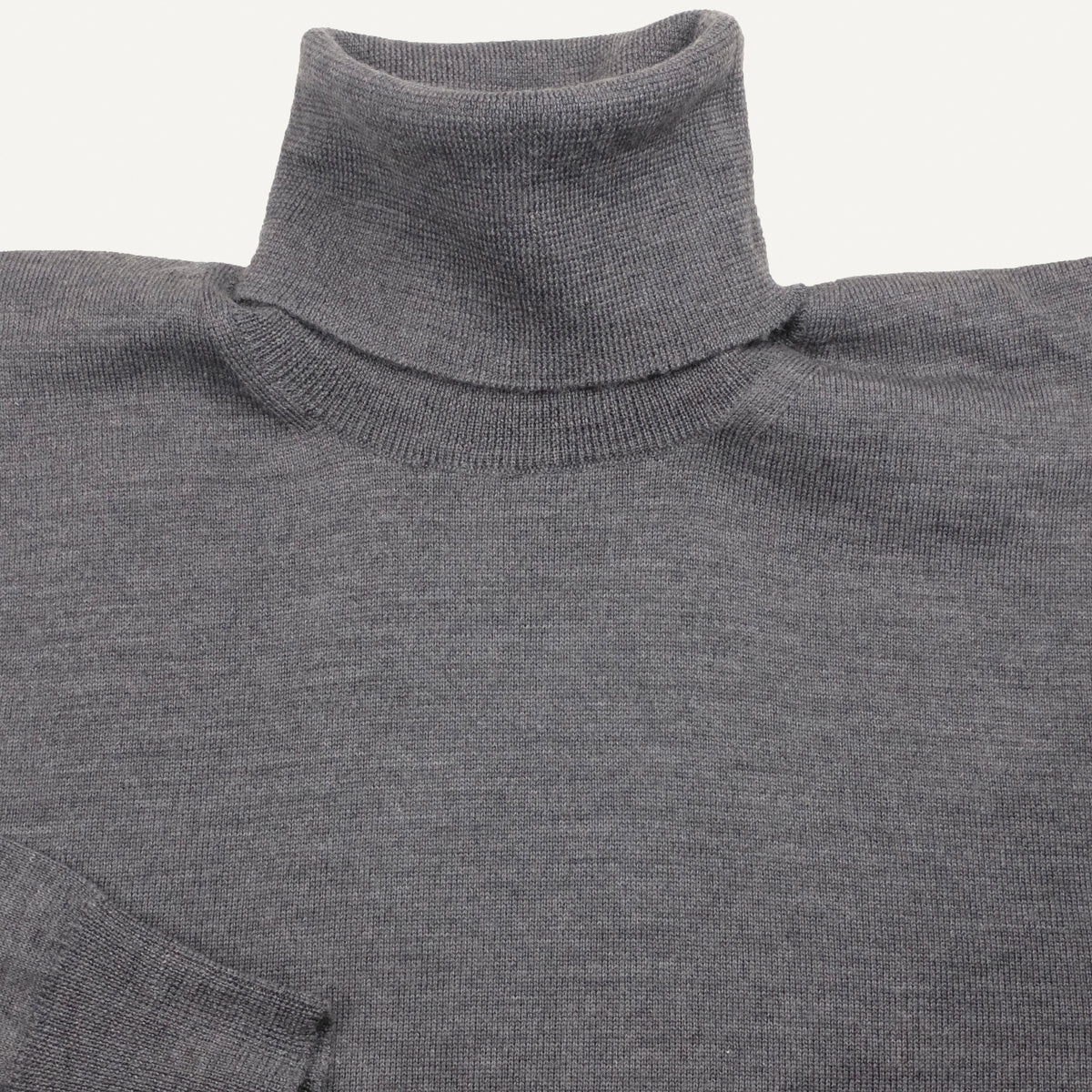 Grey Merino Rollneck