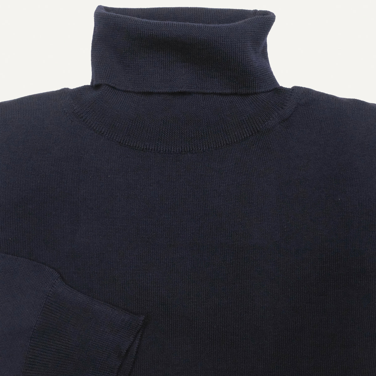 Navy Merino Rollneck